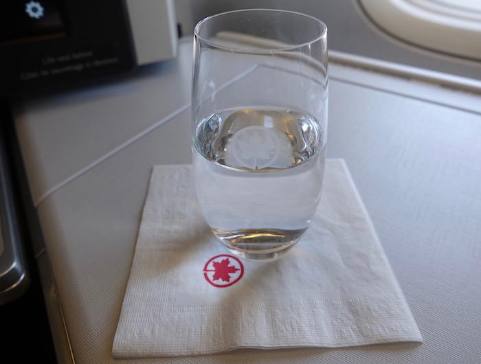 Air-Canada-777-Business-Class - 18