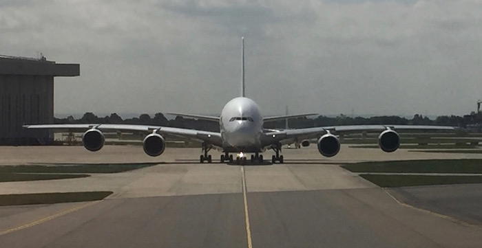 Air-Canada-777-Business-Class - 25