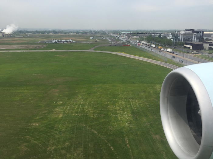 Air-Canada-777-Business-Class - 65