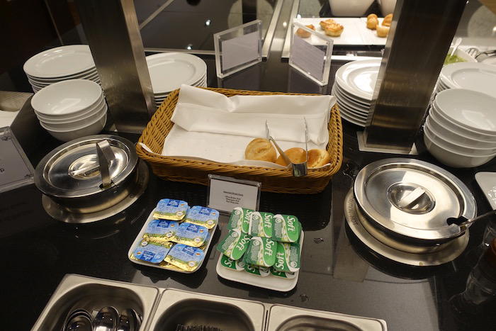 British-Airways-Lounge-Singapore - 33