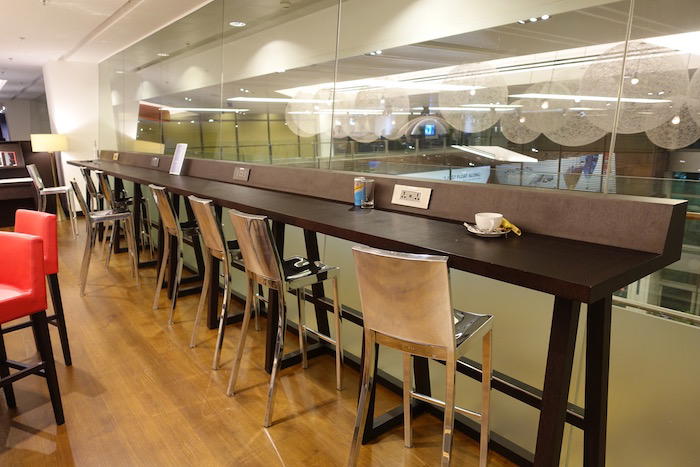 British-Airways-Lounge-Singapore - 6