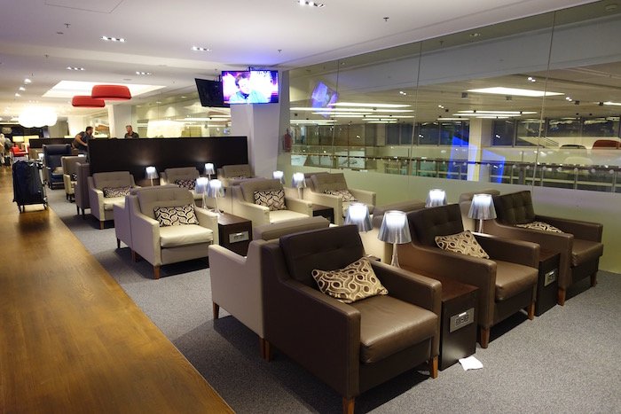 British-Airways-Lounge-Singapore - 8