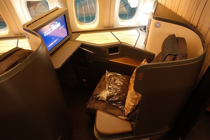 China-Airlines-Business-Class-777 - 14