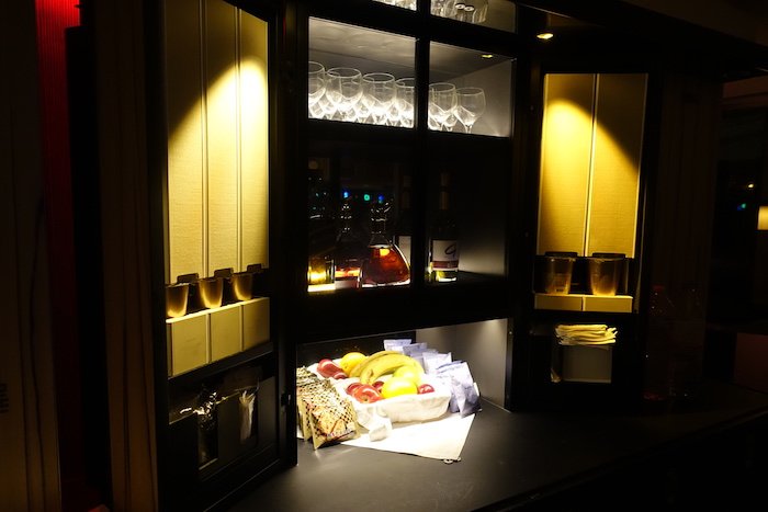 China-Airlines-Business-Class-Bar