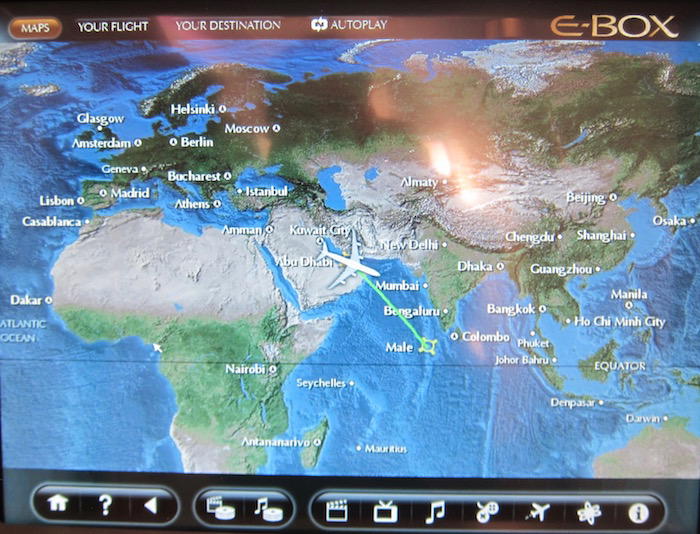 Etihad-Business-Class-A340 - 42