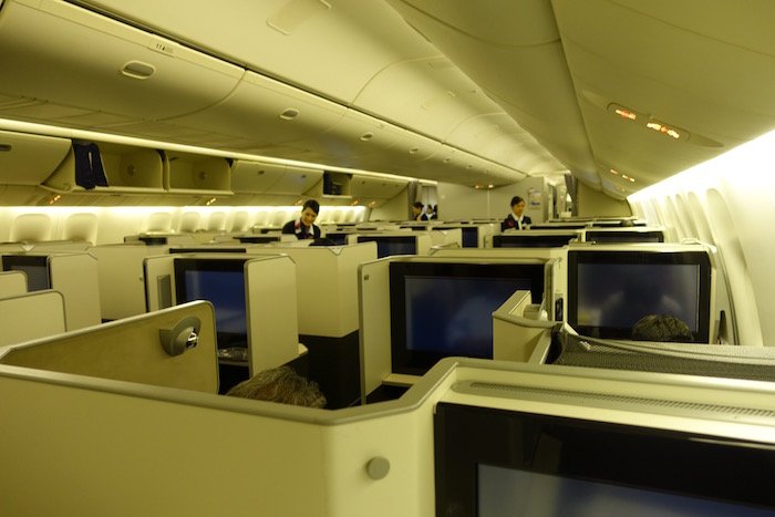 Japan-Airlines-Business-Class-777 - 25