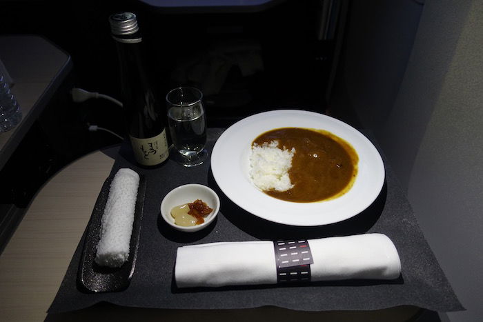 Japan-Airlines-Business-Class-777 - 42