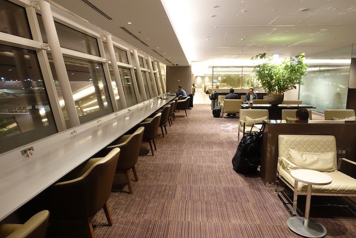 Japan-Airlines-Lounge-Tokyo-Haneda - 9