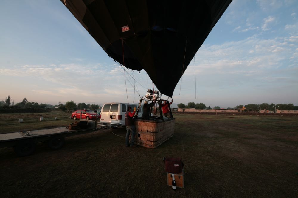 Mexico-City-Pyramids-Balloon-04