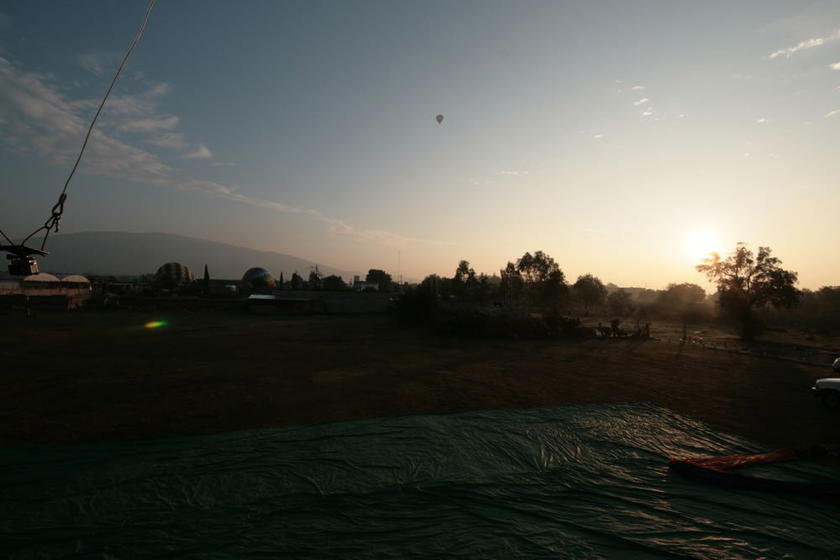 Mexico-City-Pyramids-Balloon-05