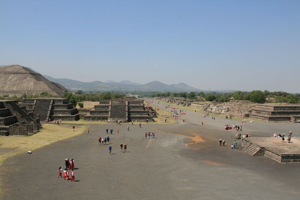 Pyramids-Teotihuacan-13