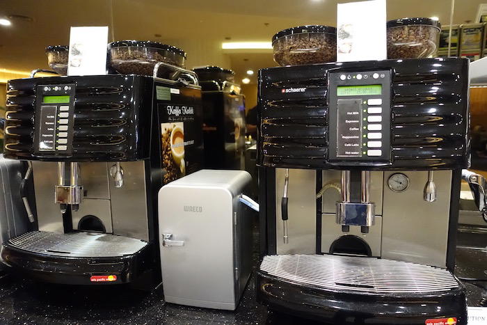 SATS-Premier-Lounge-Singapore-Airport - 19