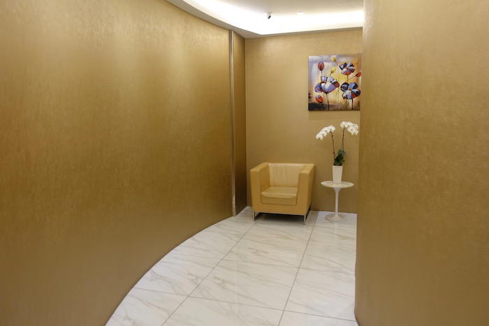 SATS-Premier-Lounge-Singapore-Airport - 3