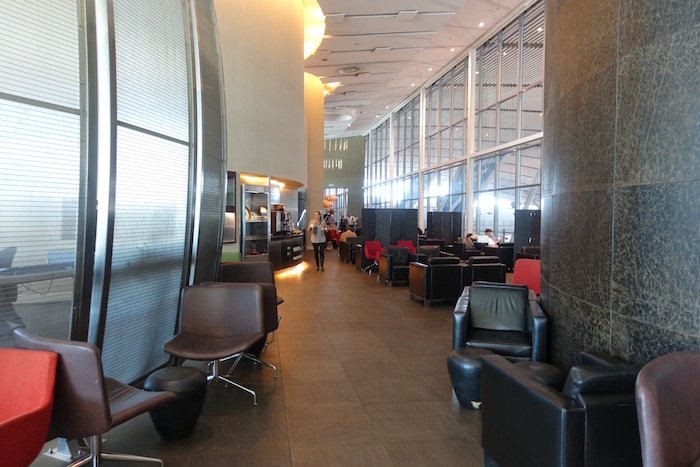 South-African-Lounge-Cape-Town-Airport - 16