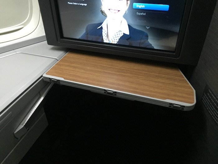 American-New-Business-Class-777-5