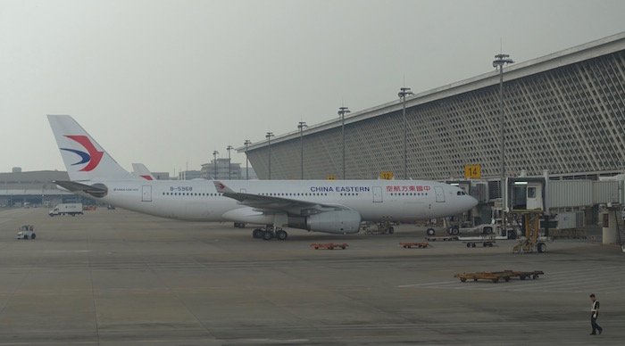 China-Eastern-Business-Class-777 - 103