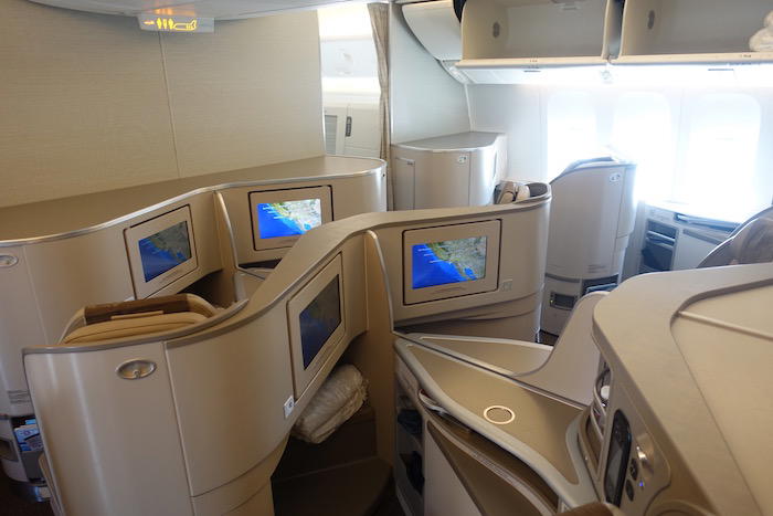 China-Eastern-Business-Class-777 - 3