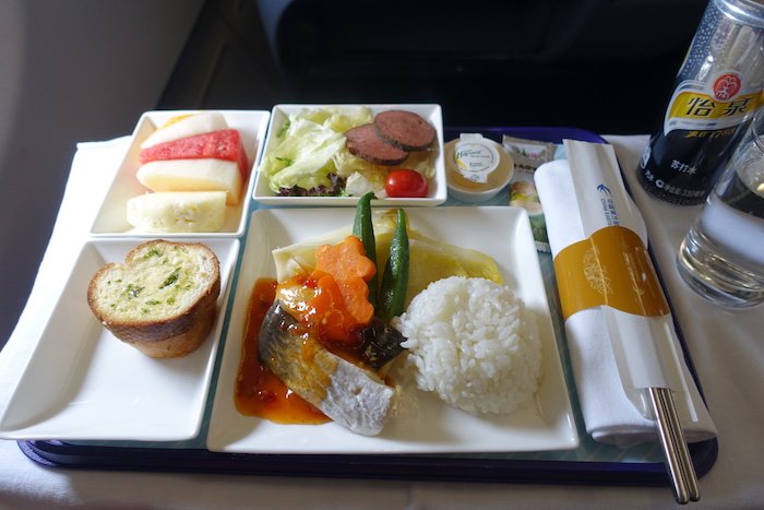 China-Eastern-Business-Class-Meal