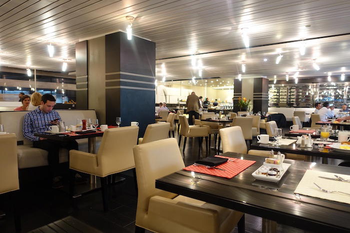 Hyatt-Regency-Toronto - 25