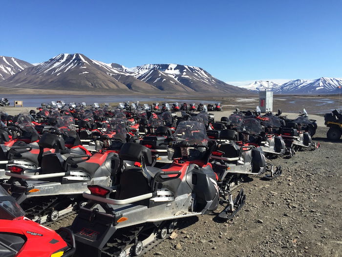 Longyearbyen-Snowmobile