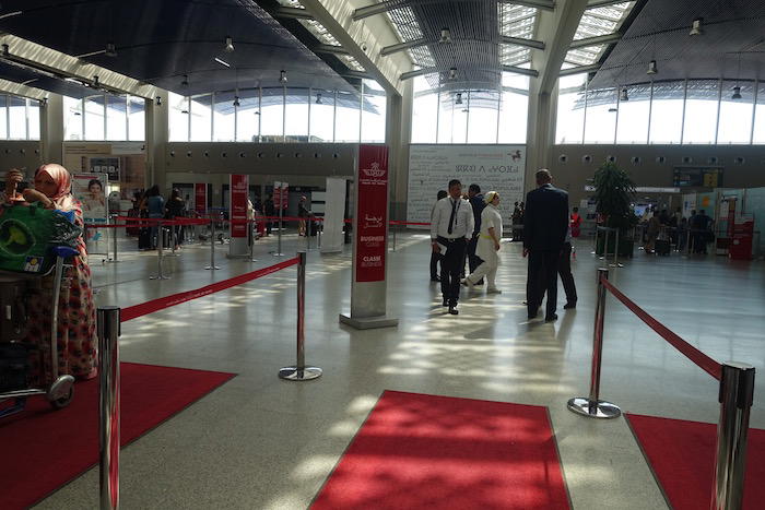 Royal-Air-Maroc-Lounge-Casablanca - 3