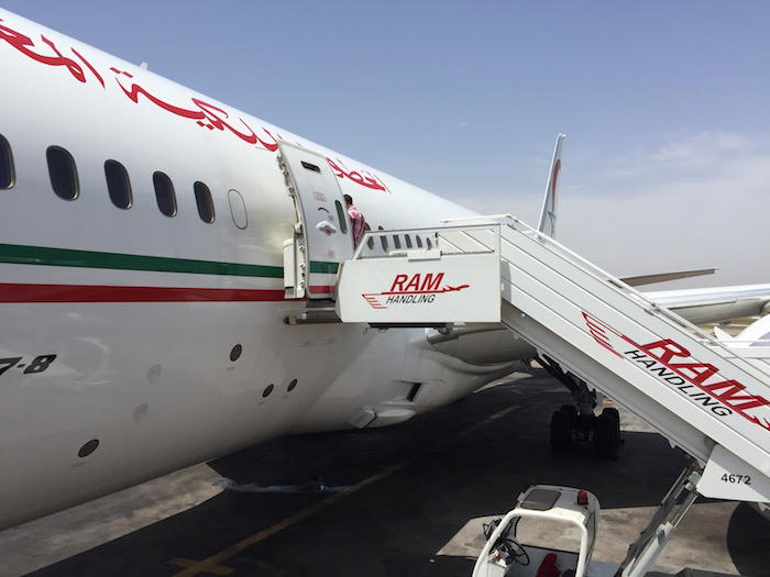 Royal-Air-Maroc-Lounge-Casablanca - 36
