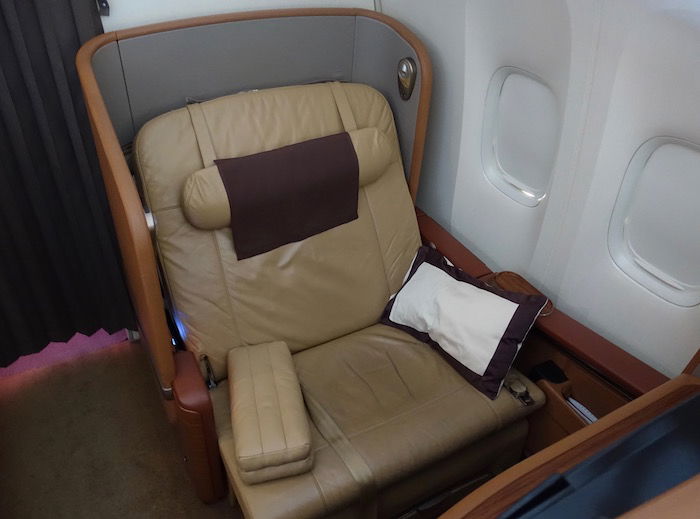 Singapore-First-Class-777 - 67