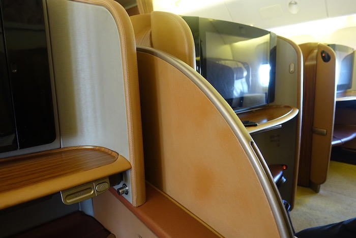 Singapore-First-Class-777 - 7