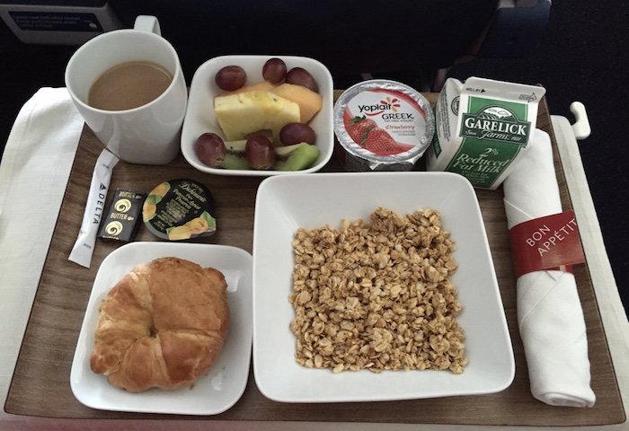 Delta-First-Class-Breakfast