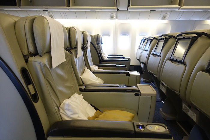 Pakistan-Business-Class-777 - 11