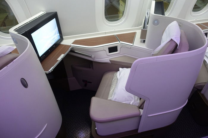 Saudia-787-Business-Class - 1