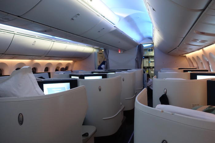Saudia-787-Business-Class - 30