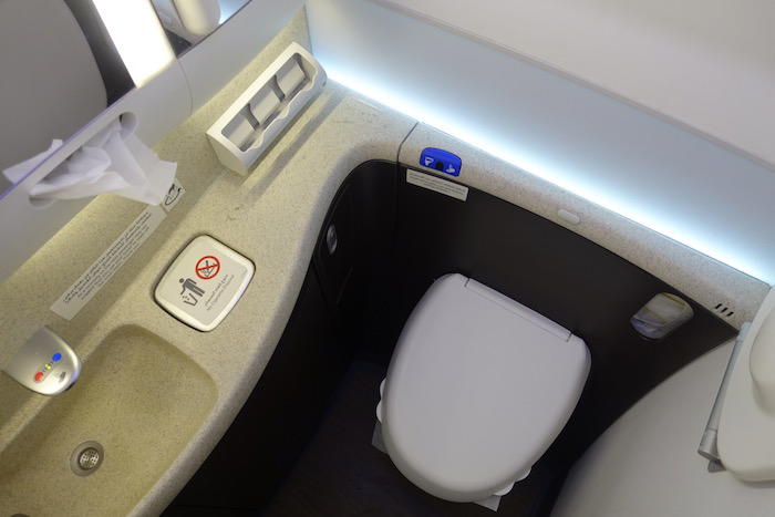 Saudia-787-Business-Class - 42