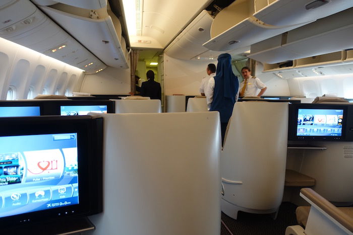 Saudia-Business-Class-777 - 13