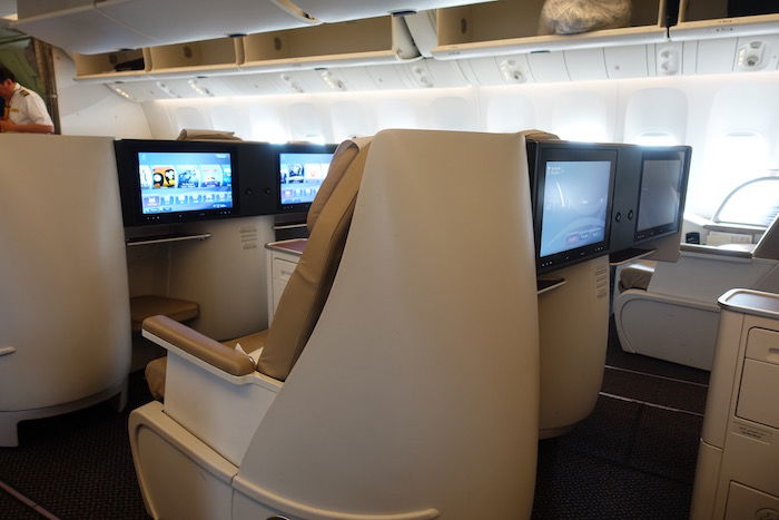 Saudia-Business-Class-777 - 15