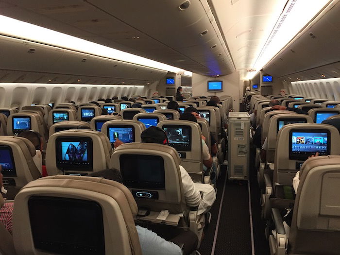 Saudia-Business-Class-777 - 73