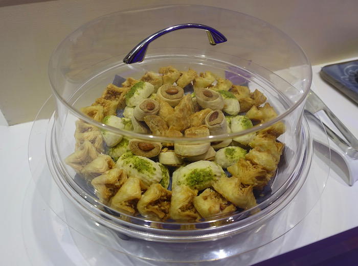 Saudia-Lounge-Jeddah-Airport - 37