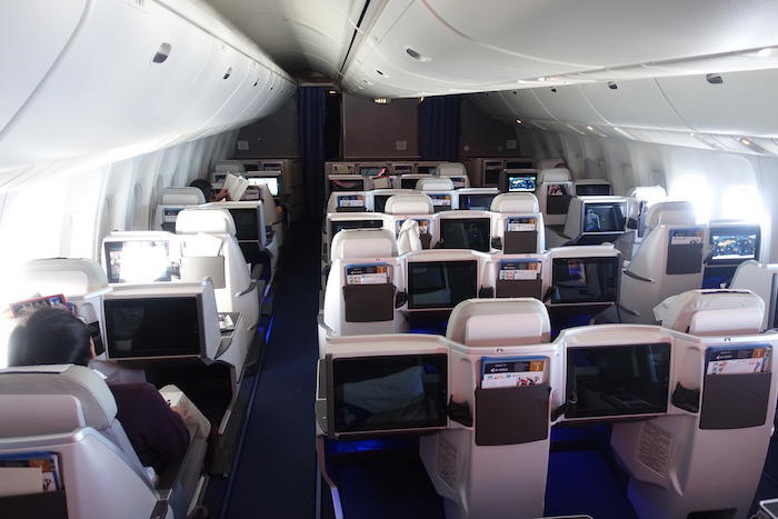 air-astana-business-class-767-74