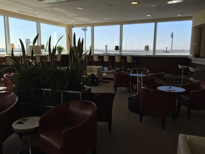 air-astana-lounge-astana-airport-10