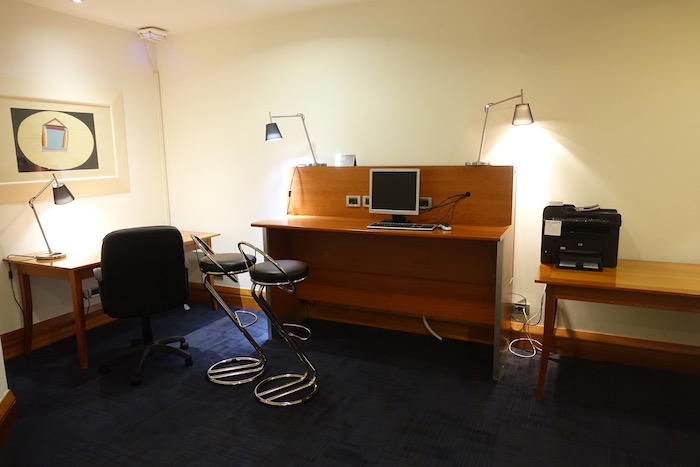 British-Airways-Lounge-Rome - 13