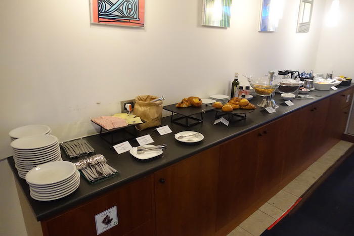 British-Airways-Lounge-Rome - 19