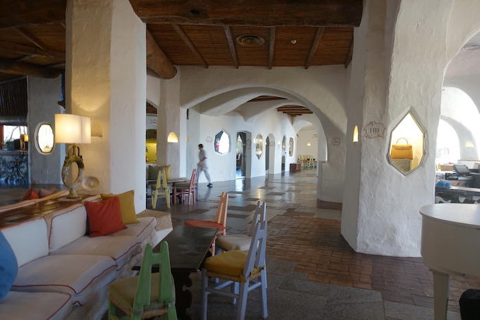 hotel-cala-di-volpe-porto-cervo-61