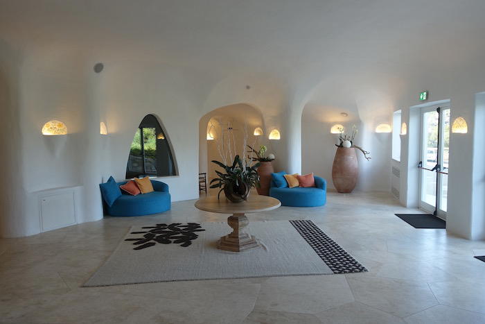 Hotel-Romazzino-Porto-Cervo - 3