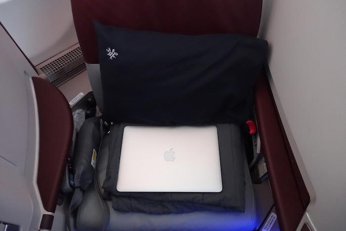 air-serbia-business-class-a330-34