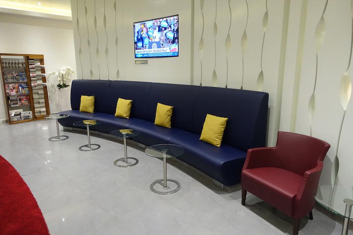 air-serbia-lounge-belgrade-14