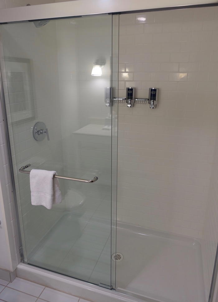 four-points-sheraton-seattle-airport-13