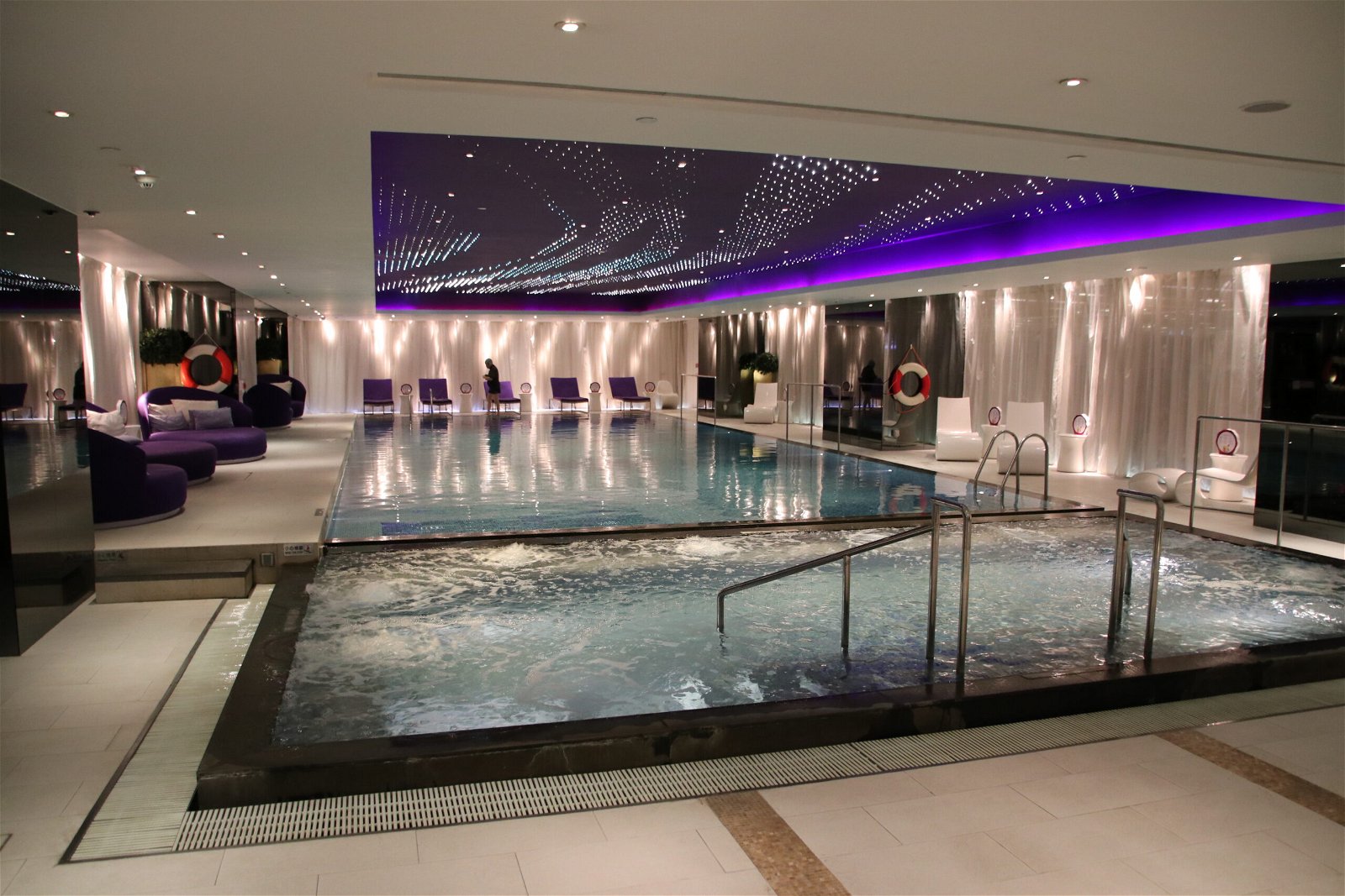 The Mira Hotel Pool.
