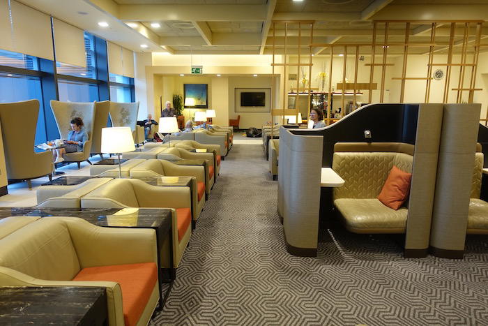 singapore-airlines-lounge-london-heathrow-38