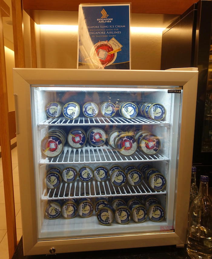 singapore-airlines-lounge-london-heathrow-44