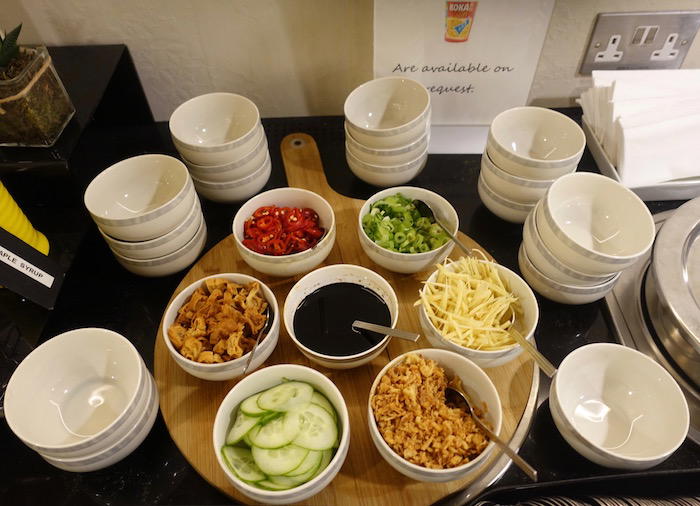 singapore-airlines-lounge-london-heathrow-46
